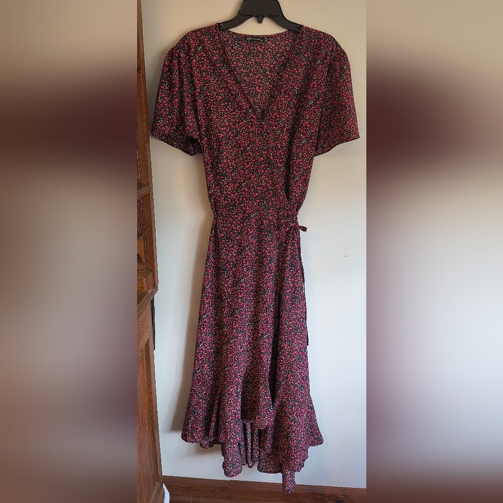 Pretty Garden Wrap Maxi Dress XXL Ruffle Hem Split At Knee Black & Pink Floral.